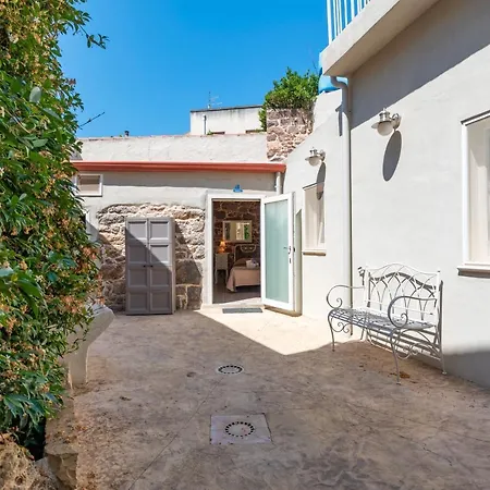 ベッド・アンド・ブレックファスト Domo Sa Barra