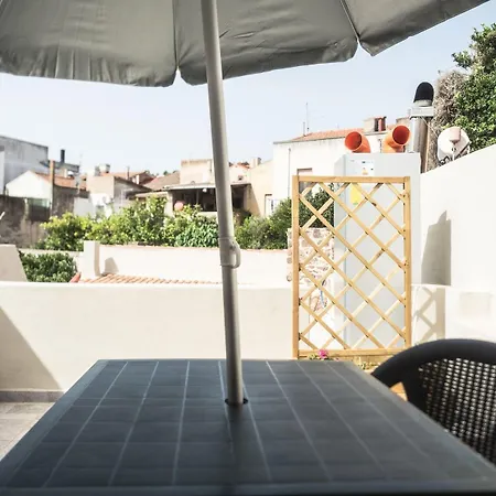 Domo Sa Barra Couette-café SantʼAntìoco