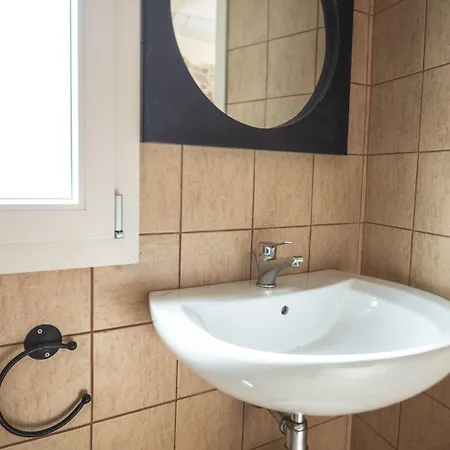 Domo Sa Barra לינה וארוחת בוקר 3*